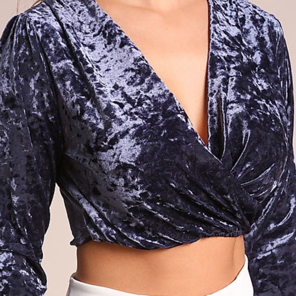VELVET NAVY PLUNGE CROP TOP M/L - Picture 3 of 4